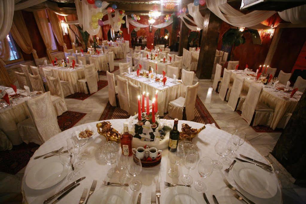 Hotel Trivia Antique Szófia Kültér fotó